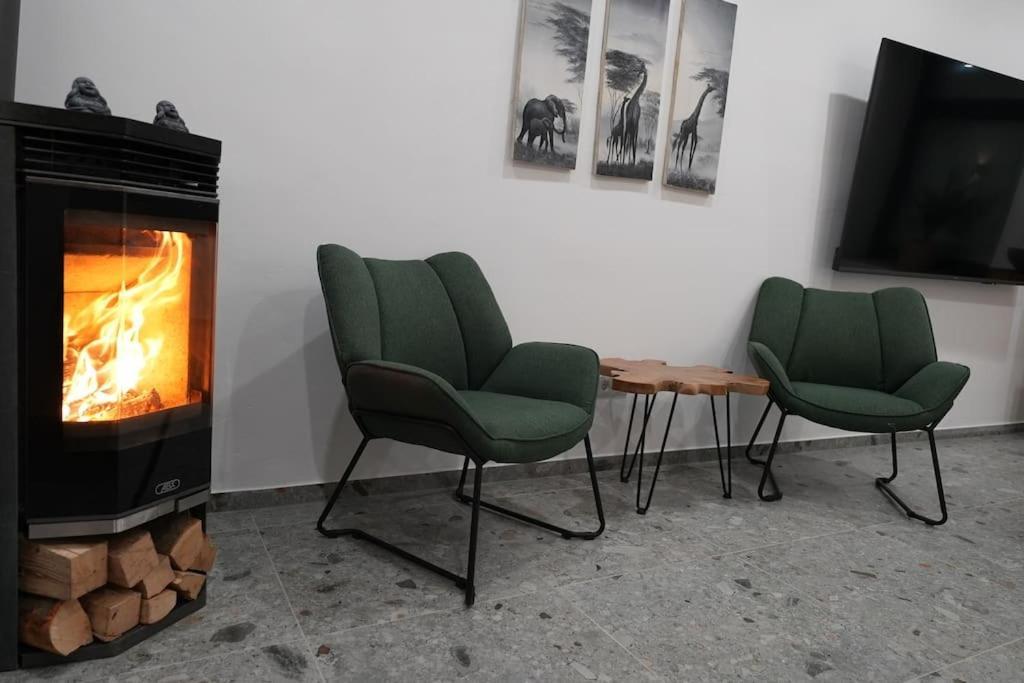 Mit Badewanne, Kamin Und Parkplatz Apartment